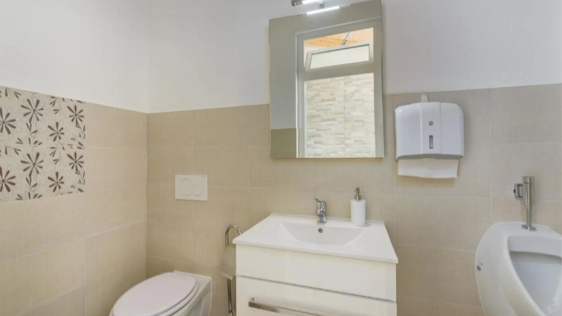 Apartment Wohnung In Pjescana Uvala Mit Grosser Terrasse Pula